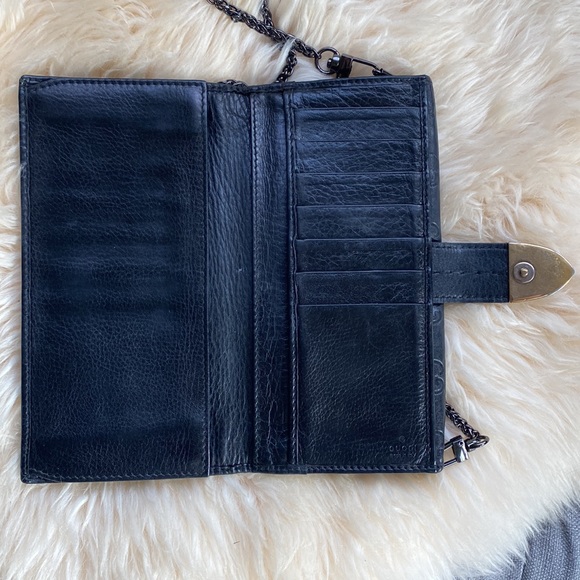 Gucci Wallet on a Chain Logo Embossed Black Leather - Picture 6 of 9